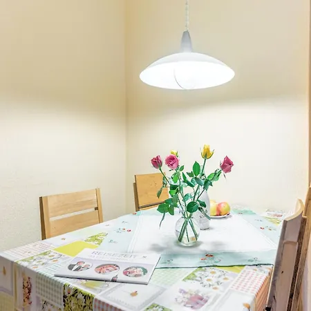 Scenic In Rauschenbach, Cleaning Included Apartment *